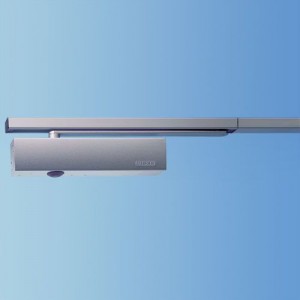 Ferme-porte avec rail de guidage Geze double portes