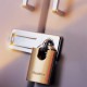 Cadenas Master Lock 2250EURD sur porte