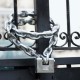 Chaîne prédécoupée Master Lock 8030EURD sur grille